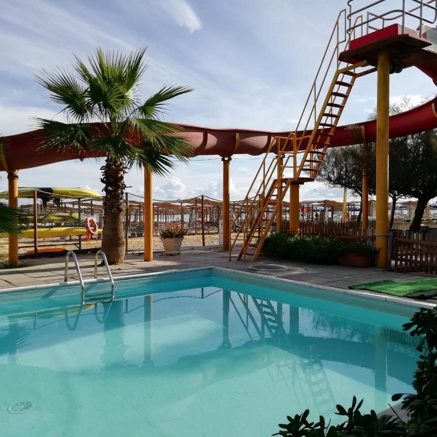 Appartamento Italy-House.Com Brigida 100 Up Termoli Esterno foto